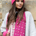 Reversible Jacquard Heart Print Scarf | Berry & Ecru