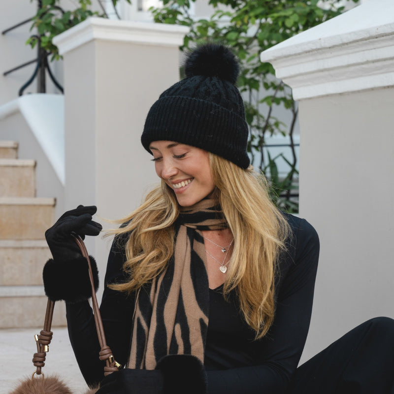Women's Cable Knit Hat with Faux Fur Pom Pom | Ebony Black