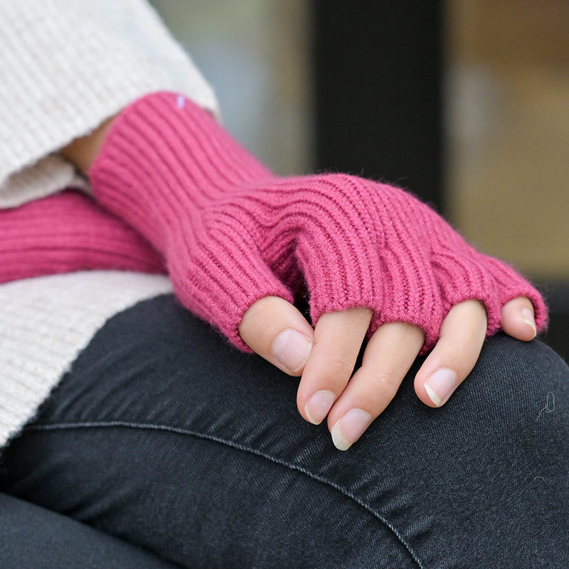 Women's Ribbed Knit Fingerless Gloves | Rose Pink