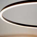 Staten Circle Pendant Light | Black/White