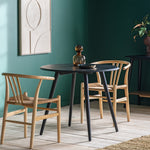 Maddox Mid-Century Modern Round Dining Table | Black