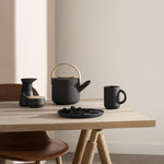 Theo Teapot | Black | 1.25L