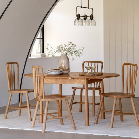 Wycombe Nordic Round Extending Dining Table | Natural